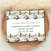 White Floral Magnolias Script Moving Retirement Aankondigingskaart