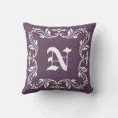 White Floral Monogram. Gewoon oude lavendel Kussen (Achterkant)