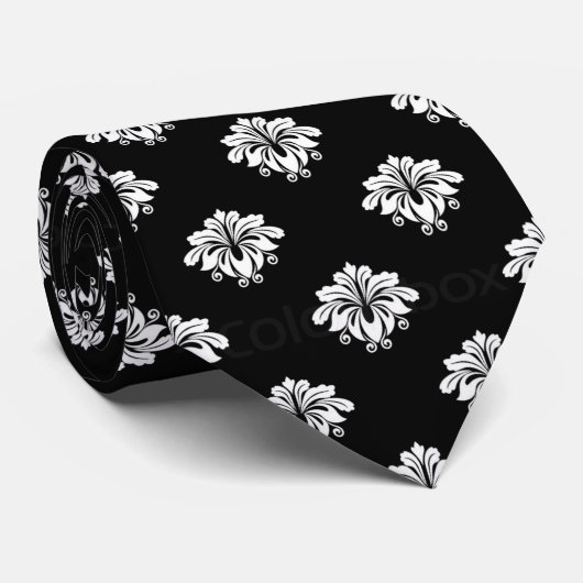 White floral on Black Stropdas (Opgerold)
