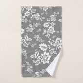 White Floral op Ultimate Grey Background Bad Handdoek (Handdoek)