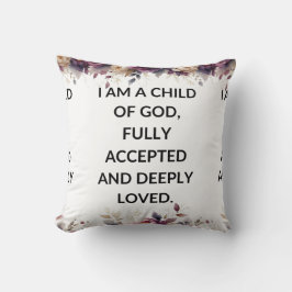 White floral pillow with a simple religious quote kussen