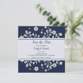 White Floral Save the Date (Staand voorkant)