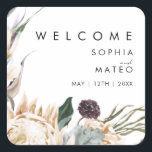White Floral Wedding Welcome Square stickers<br><div class="desc">We ontwierpen deze White Floral bruiloft... welkome vierkante stickers om je rustige, donkere tropische bruiloft te voltooien. Met zijn boze waterverf grof naar zijn moderne boho winterbloemen, inclusief protea, dahlia en gedroogde lotus, zal het ontwerp zeker uw humeurig, minimalistisch groen en wit thema afzetten. Verander de tekst en voeg een...</div>