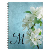 White Flower on Blue Monogram Initiaal Notitieboek (Voorkant)