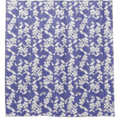 White Flower on Periwinkle Shower Curtain Douchegordijn (Voorkant)