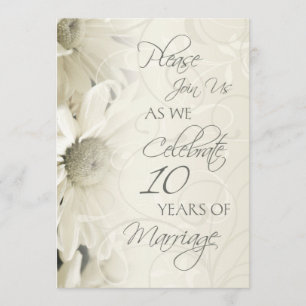 White Flowers 10th Wedding Jubileum Invitations Kaart
