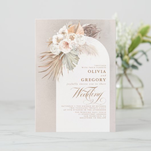 White Flowers and Pampas Grass Elegant Wedding Kaart (Staand voorkant)