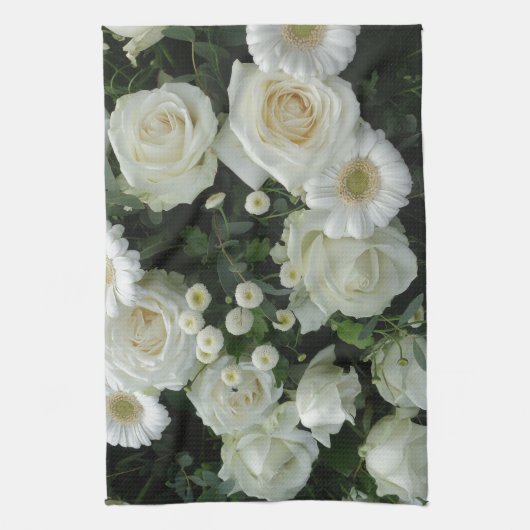 White Flowers Bouquet Theedoek (Verticaal)