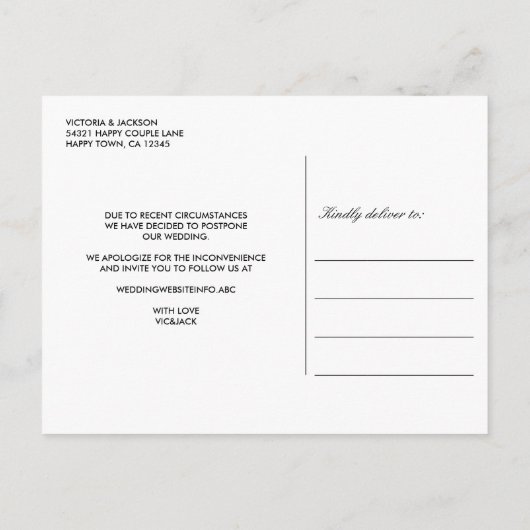 White Flowers BRUILOFT WIJZIG DE DATUM UITSTEL Aankondigingskaart (Achterkant)