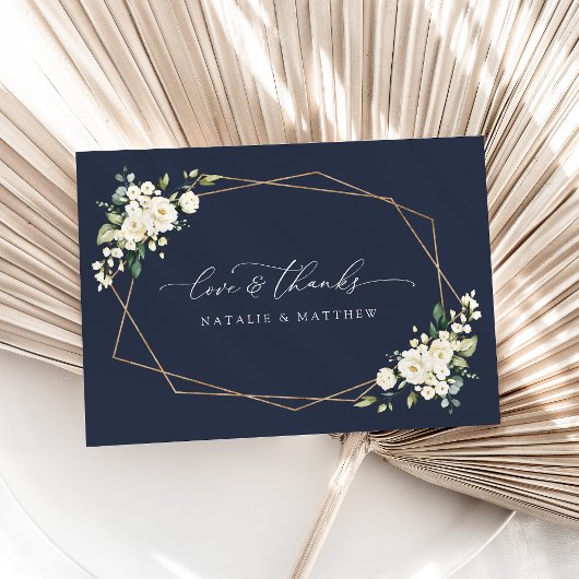 White Flowers, Cream Flowers, Greenery, Wedding Bedankkaart