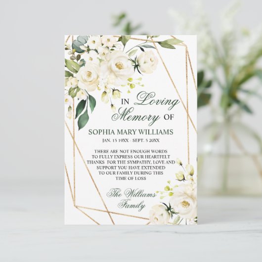 White Flowers & Greenery Sympathie Memory Bedankkaart (Staand voorkant)