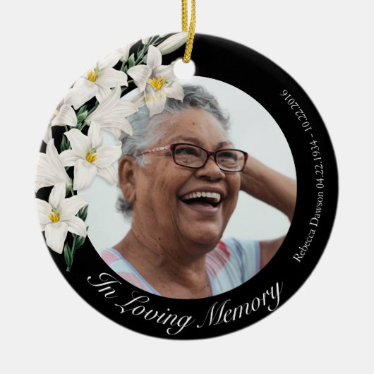 White Flowers Memorial Black Custom Photo Keramisch Ornament (Voorkant)
