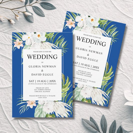 White Flowers on Blue Wedding  Invitation Kaart