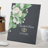 White Flowers Wedding Reclamebord Met Voetstuk (Insitu)
