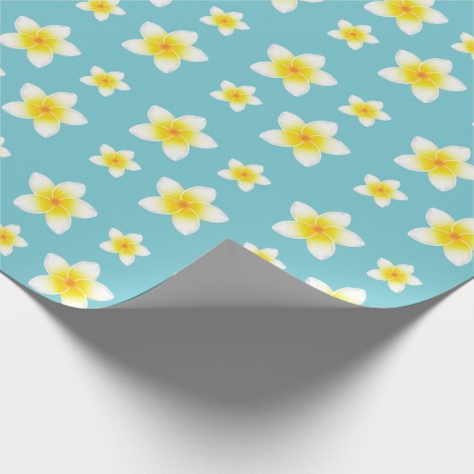 White Frangipani Flowers Pattern Cadeaupapier (Hoek)