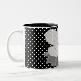 White Gardenia Flower Black White Polka Dot Tweekleurige Koffiemok