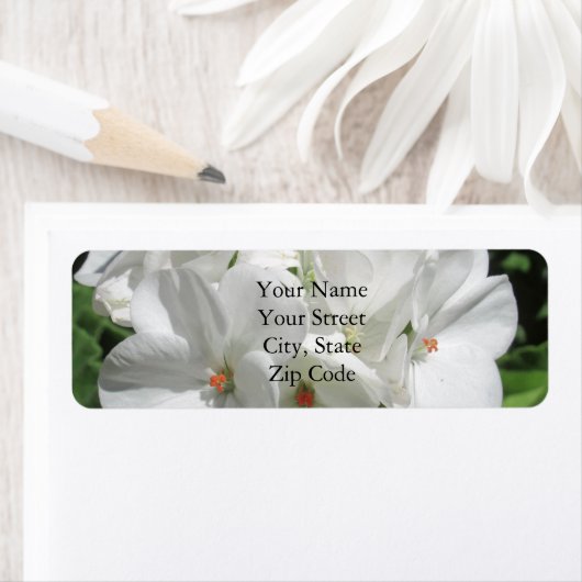 White Geranium Flower Photography Etiket (Insitu)