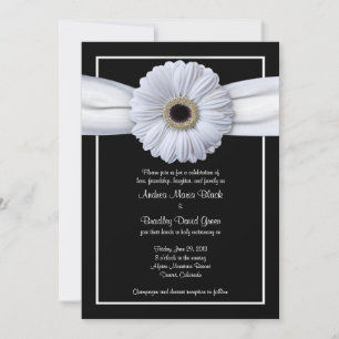 White Gerbera Black Background Wedding Invitation Kaart