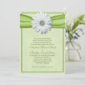 White Gerbera Green Ribbon Invitation Kaart (Staand voorkant)