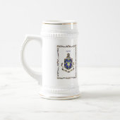 White/Gold 22 oz Stein met Arrott Family Crest Bierpul (Links)