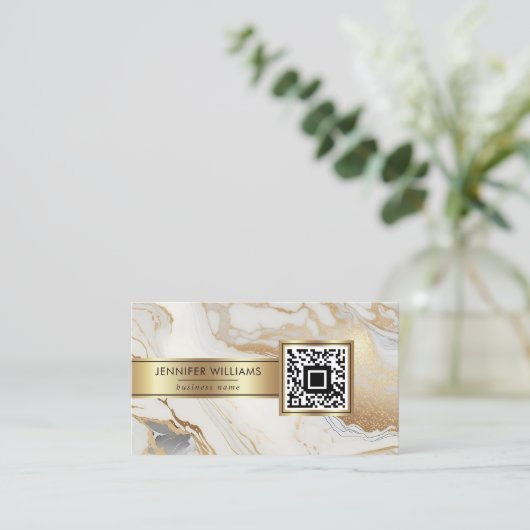 White Gold Marble Elegant Moderne Custom QR Code Visitekaartje (Staand voorkant)