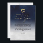 White Gold Navy Blue White Waterverf Bar Mitzvah Bedankkaart<br><div class="desc">Deze moderne en artsythemed Bar Mitzvah bedankt je kaart is de perfecte keuze voor je zoon voor zijn speciale dag. Het is voorzien van een handbeschilderd blauw en wit ombre gradiënt. Bovenaan de uitnodiging staat een faux gedrukte gouden ster van David en aangepaste typografie. Het is een uniek, cool en...</div>