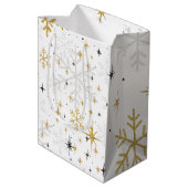 White & Gold Snowflake Sparkle Gift Bag – Elegant  Medium Cadeauzakje (Achterkant Gekanteld)