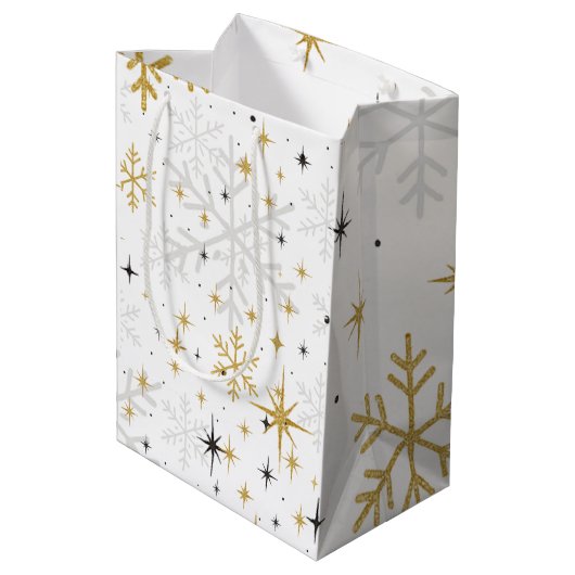 White & Gold Snowflake Sparkle Gift Bag – Elegant  Medium Cadeauzakje (Achterkant Gekanteld)