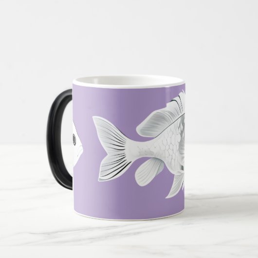White goldfish on a lavender background mug magische mok (Voorkant links)