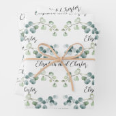 White & Green Eucalyptus Sprigs Wedding Branding Inpakpapier Vel (In situ)