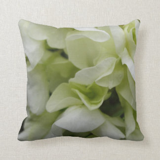 White-Green Flower Petals Pillow Kussen