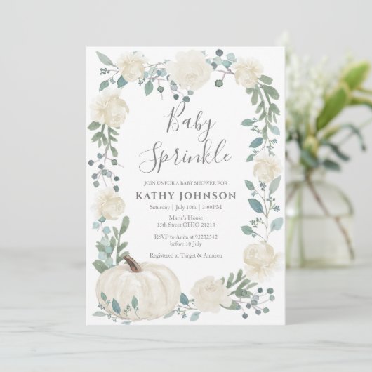 White Greenery Pumpkin Baby Sprinkle Invitation Kaart (Staand voorkant)