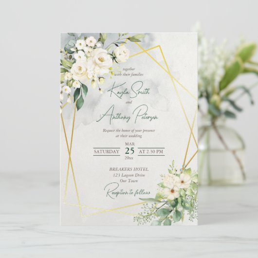 White greenery rozen floral bruiloft nodig kaart (Staand voorkant)