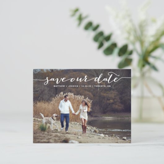 White Handgeschreven script foto Save Our Date II Aankondigingskaart (Staand voorkant)