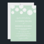 White Hanging Lantern Mint Wedding Invitation Kaart<br><div class="desc">Whimsical bruiloft met witte lantaarns met een wit en gehakt strepen patroon. Deze uitnodiging zal perfect zijn voor buitenhuwelijken. Overeenkomende items en andere kleuren zijn beschikbaar.</div>