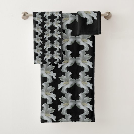White Hibiscus Flowers Bad Handdoek (Insitu)