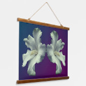 White Hibiscus Flowers Hangend Wandkleed (Gebogen)