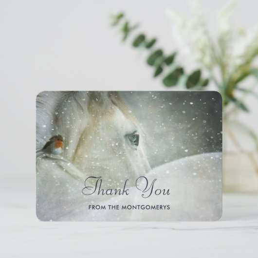 White Horse & Bird in a Winter Snowfall Bedankt (Staand voorkant)