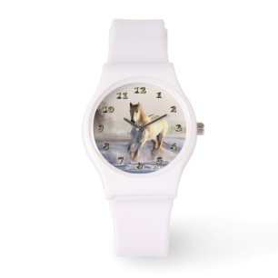 White Horse Galloping Through the Winter Snow Horloge