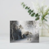 White Horse in Snowy Winter Landscape Briefkaart (Staand voorkant)