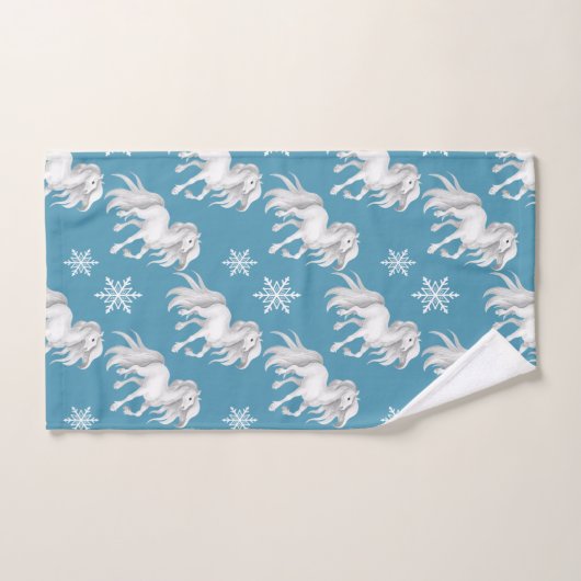 White Horses and Snowflakes Winter Pattern on Blue Bad Handdoek (Handdoek)