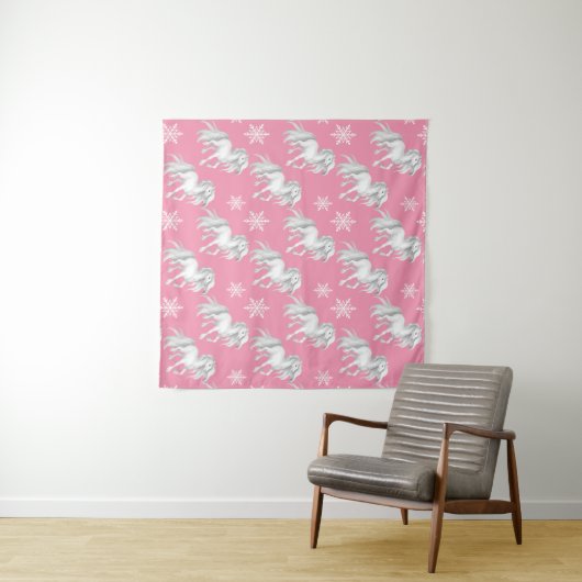 White Horses and Snowflakes Winter Pattern on Pink Wandkleed (In Situ (horizontaal))