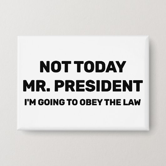 White House Apparel™ Button (Voorkant)