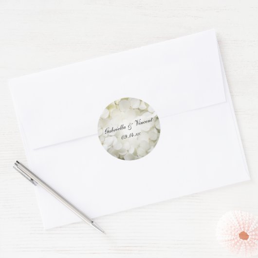 White Hydrangea Flower Wedding Envelope Seal Ronde Sticker (Envelop)