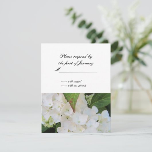 White Hydrangea RSVP Reply Kaart (Staand voorkant)