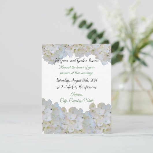 White Hydrangea Wedding Invitation Kaart (Staand voorkant)