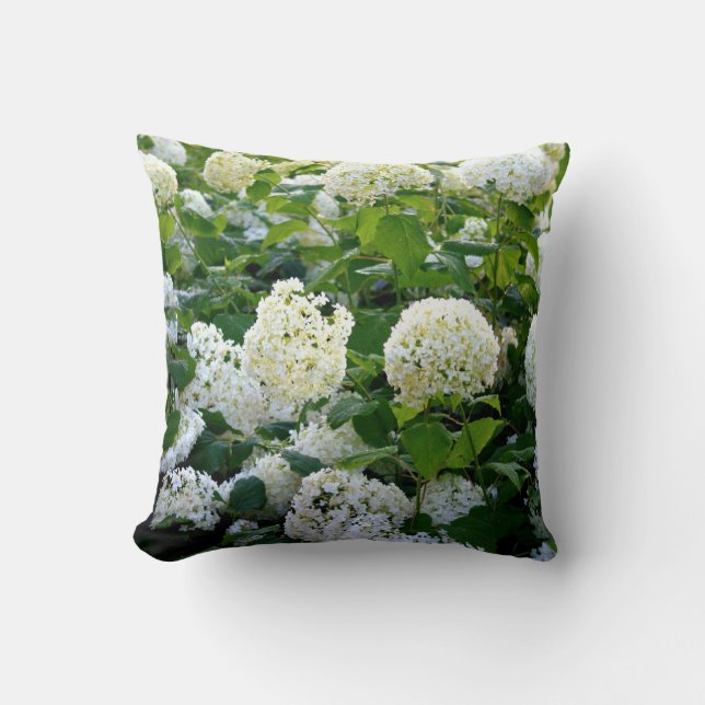 White Hydrangeas Pillow Kussen (Voorkant)