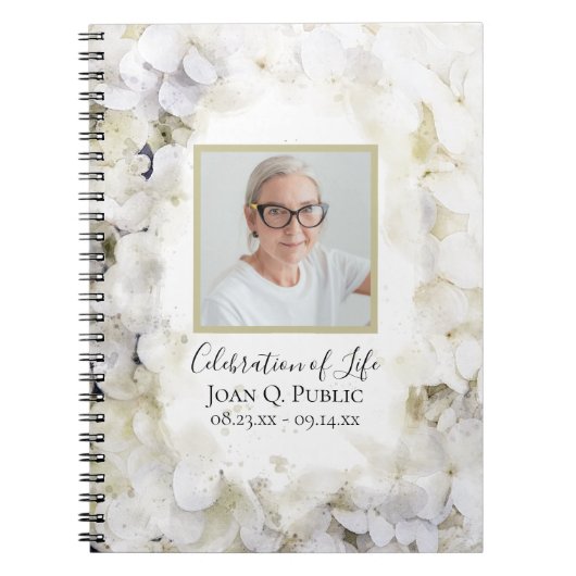 White Hydrangeas Waterverf Celebration of Life Notitieboek (Voorkant)
