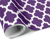 White Ikat quatrefoil over Paarse achtergrond 2 Cadeaupapier (Rol Hoek)