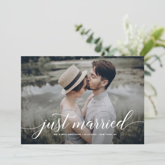 White Just Married Overlay Cursive Script Foto Aankondiging (Staand voorkant)